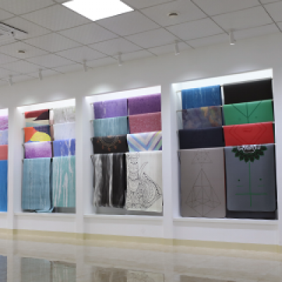 Photos of empl